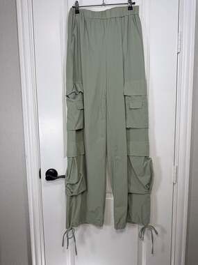 Gold Hinge Sage Green Baggy Multi-Pocket Parachute Cargo Pants